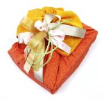 画像1: ポリ風呂敷【在庫限商品】華優彩　松に梅（朱×橙）二巾/１枚222円 (1)