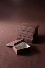 画像2: シンプルギフト貼箱　新色カラー：ブラウン　正方形/Ｓ/Ｍ/Ｌ/＠172.00〜220.00円 (2)