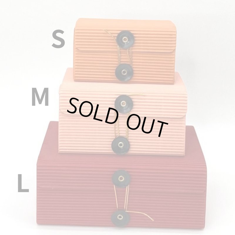 色とサイズのバリエーションでディスプレイするのもオススメ