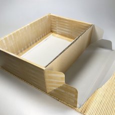 サイドに補強パッドをいれ、強度ＵＰ