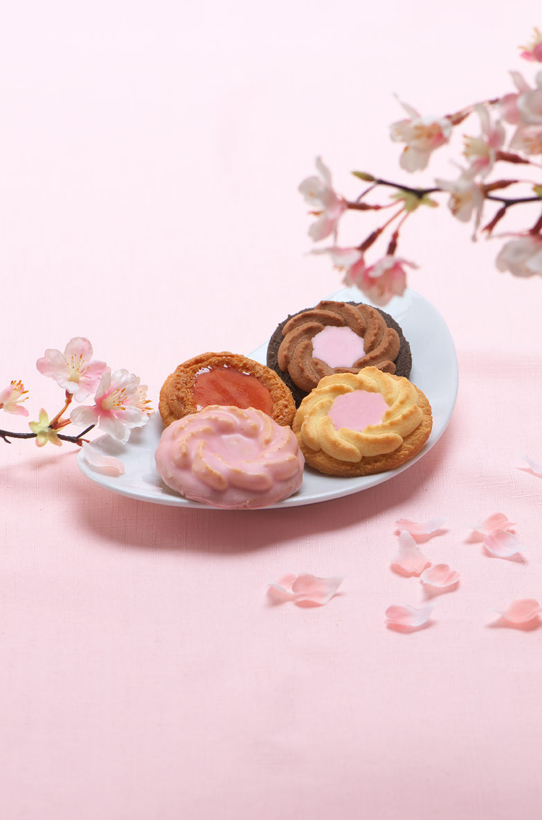春の店頭にはやっぱり桜!